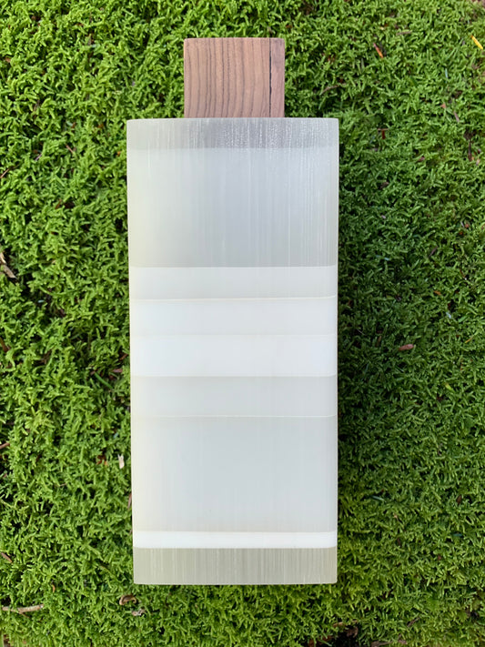 ROSEWOOD AND WHITE RESIN OMBRE VASE